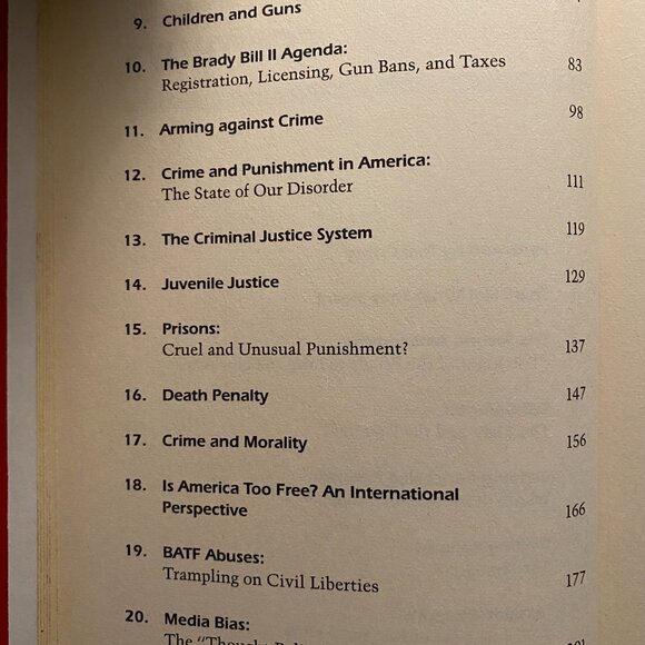 GUNS, CRIME, AND FREEDOM BOOK BY WAYNE LAPIERRE NEW CONDITION - Picture 7 of 7